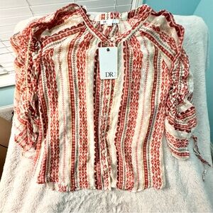DR2 Button Up Blouse 3/4 Gathered Sleeves Women’s Small Cream/Maroon Striped NEW